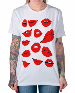 Camiseta Lábios Perfeitos na internet