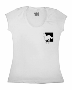 Camiseta Feminina Cavalo Branco na internet