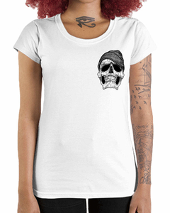 Camiseta Feminina Caveira De Touca de Bolso