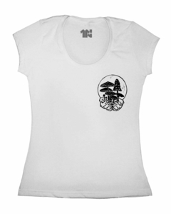 Camiseta Feminina Cogumelos de Bolso na internet