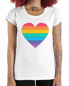 Camiseta Feminina Coração Arco-íris