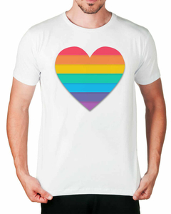 Camiseta Coração Arco-íris - comprar online
