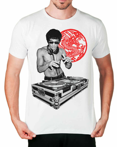 Camiseta DJ Lee na internet