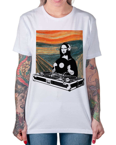 Camiseta DJ Mona na internet