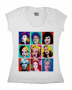 Camiseta Feminina Figura POP - comprar online