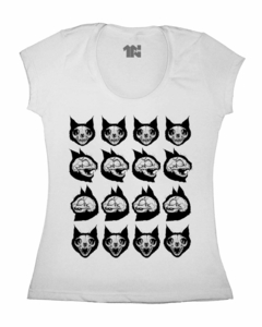 Camiseta Feminina Gatos Mortos na internet