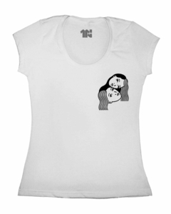 Camiseta Feminina Gêmeos Minimalistas na internet