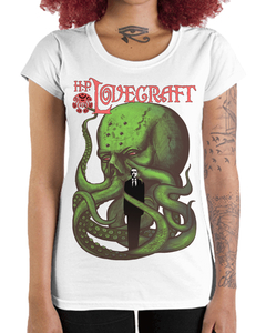 Camiseta Feminina H.P Lovecraft