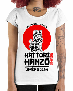 Camiseta Feminina Hattori Hanzo Espadas e Sushi
