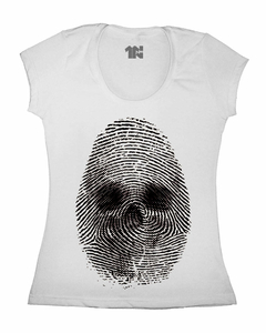 Camiseta Feminina Identidade Morta na internet