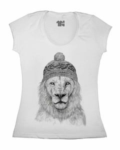 Camiseta Feminina Leão da Neve na internet