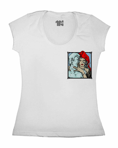 Camiseta Feminina Medusa de Bolso na internet