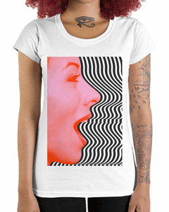 Camiseta Feminina Ondas Geométricas