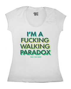 Camiseta Feminina Paradoxo na internet
