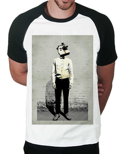Camiseta Raglan Polaroid Man - comprar online