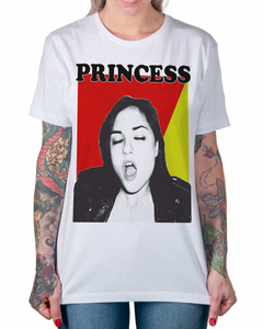 Camiseta Princesa na internet