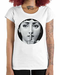 Camiseta Feminina Silêncio Lina