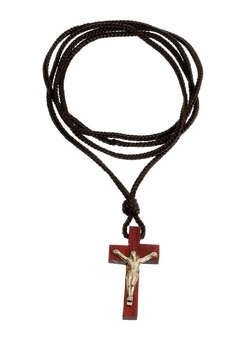Cordão Cruz com Cristo de Pau Brasil - comprar online