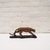 Escultura de Pantera cobre em resina 25x10x10 cm - comprar online