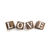 Palavra Love em madeira 6x6x6 cm - comprar online