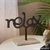 Escultura Relax cobre com base em mármore 25x20x10 cm