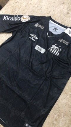 Camisa Umbro Santos III 2019 Completa com Patrocínios e Patch Brasileirão Soteldo - comprar online