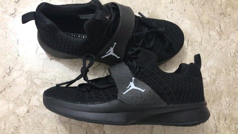 Jordan flyknit 2 on sale