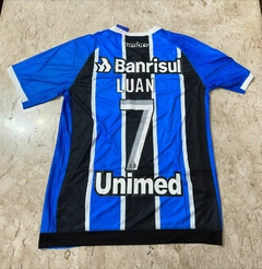 Camisa Umbro Grêmio 2017/18 Versão Campeão Libertadores na internet