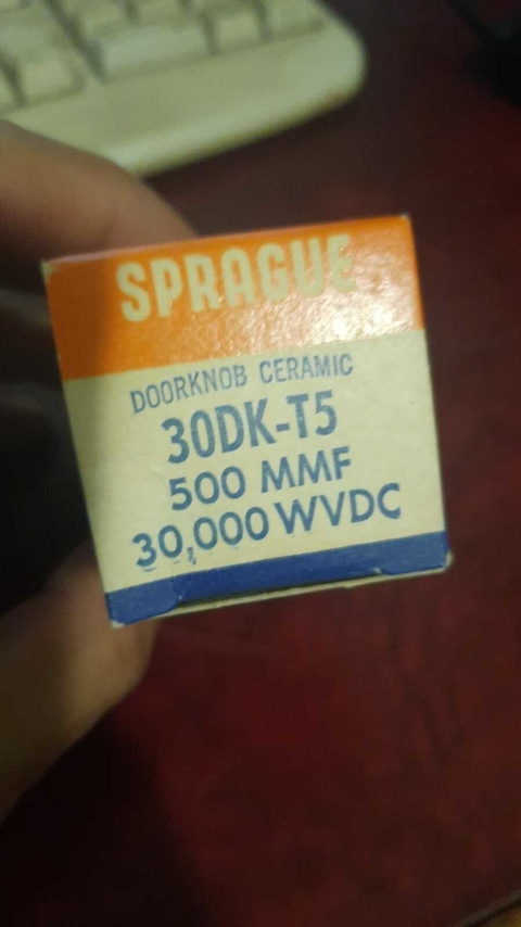 CAPACITOR SPRAGE 500 PF X 30KV