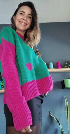 Sweater YiN verde/fuxia en internet