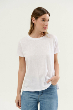 Remera Three - comprar online