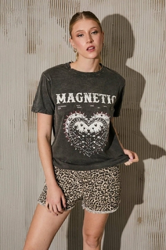 Remera Magnetic en internet