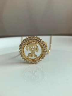 Colar com mandala cravejada, PETLOVER, banhado em ouro 18k. - comprar online