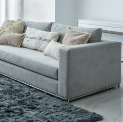 Sofa MILANO c/ zócalo metálico - comprar online