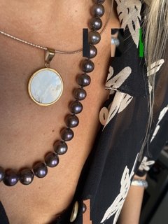Collar de Perlas de rio en color violáceo - comprar online