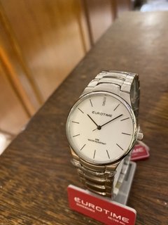 Reloj Eurotime de origen alemán con malla de acero, water resistant 50M - comprar online