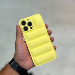 PUFFER CASE IPHONE 14 CUBRECAMARA - tienda online