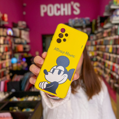 SILICONE CASE MICKEY YELLOW