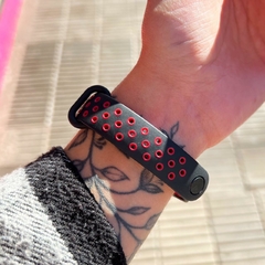 MALLA DEPORTIVA SILICONADA XIAOMI BAND 5/6 - POCHIS