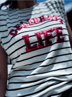 REMERA CELEBRATE LIFE - comprar online