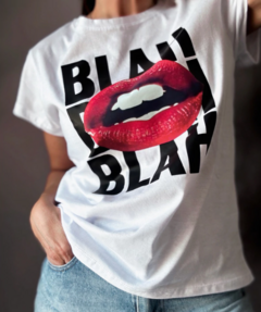 REMERA BLAH BLAH