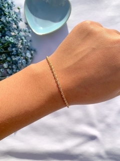 PULSEIRA BANHADA A OURO 18K CABO DE AÇO 1,5MM - comprar online