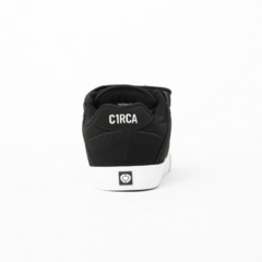 Zapatillas CIRCA 205 VULC BLACK/WHITE BKWT - comprar online
