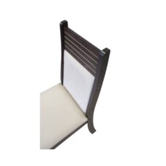 silla de melamina color marron oscuro con asiento y respaldar tapizado en tela color beige 