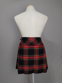 Saia em modelo kilt em lã xadrez importada (GG) - Desacervo