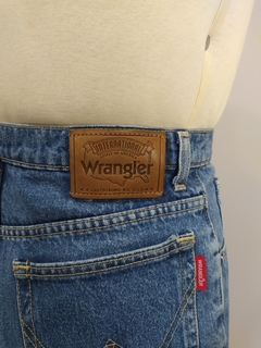 Calça mom modelagem masculina importada Wrangler (38) - comprar online