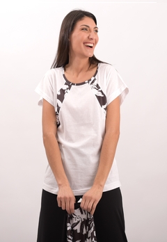 REMERA DELFINA