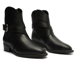 Bota Cano Curto Preta Western Fivela - comprar online