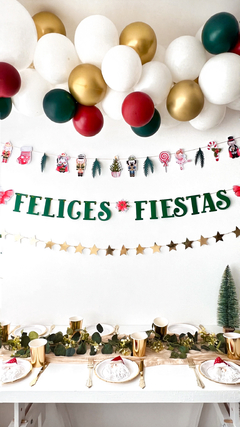 SET DE GUIRNALDAS FELICES FIESTAS “CASCANUECES SWEET “