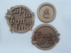 Quadro moldura kit com frase e aplique Tema Café de mdf corte a laser - cod 60154